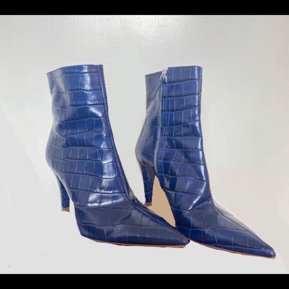 Zara blue heeled boot